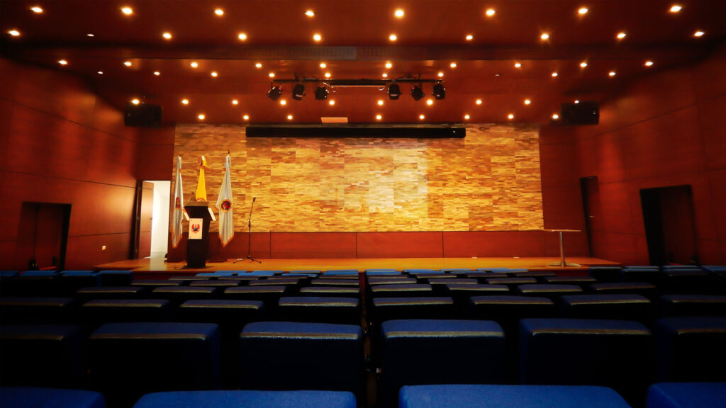 Auditorio - Fuerza aérea Colombiana