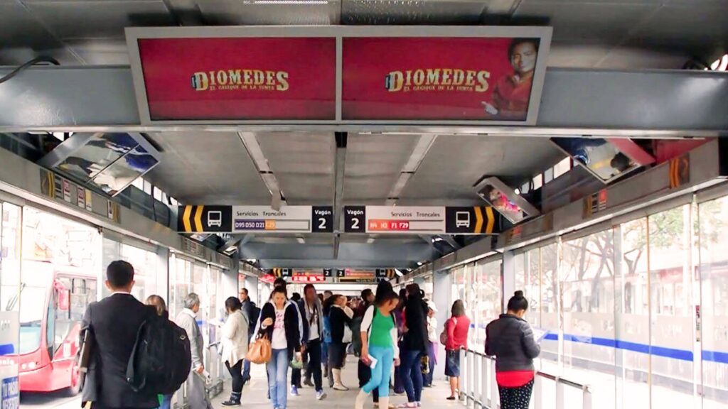 Señalización Digital - Transmilenio