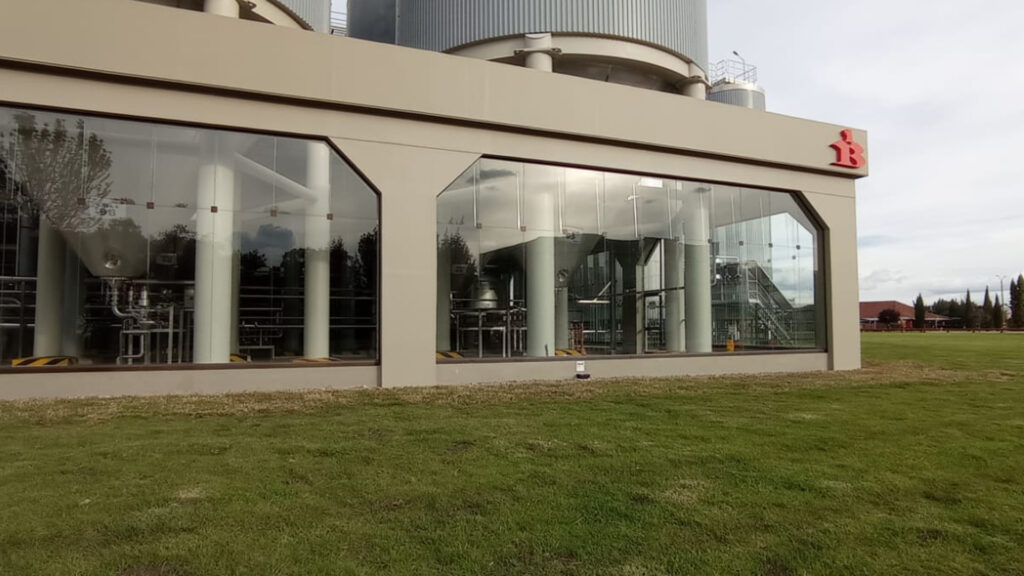 Desarrollo de Fachada -Bavaria