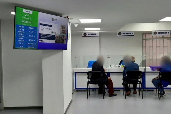 Self-service kiosk for queue management at CASUR