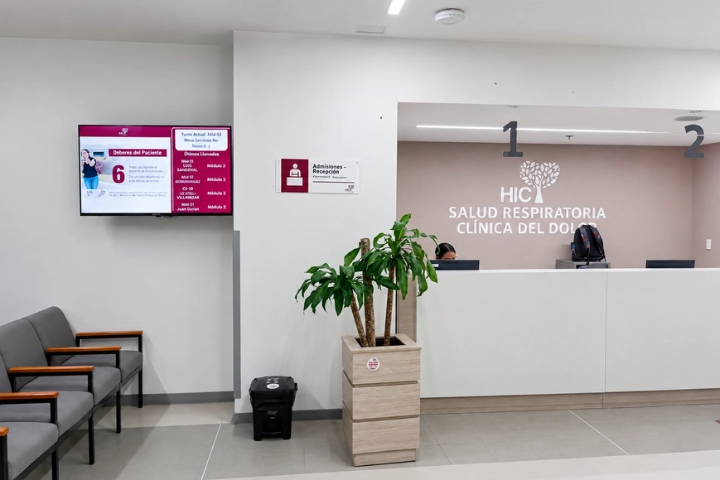 Queue management and user service system at HIC